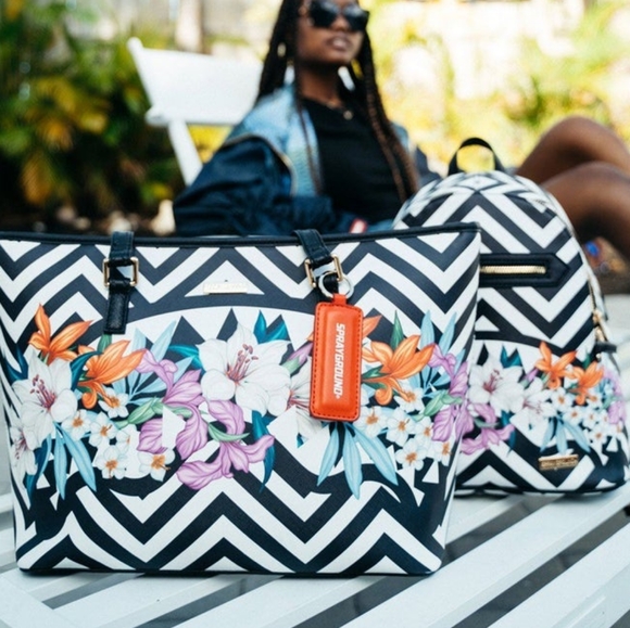 💦SPRAYGROUND "Cool" Glass House Savage Backpack👜🛍️ Need This for Trip!!! - Picture 7 of 16